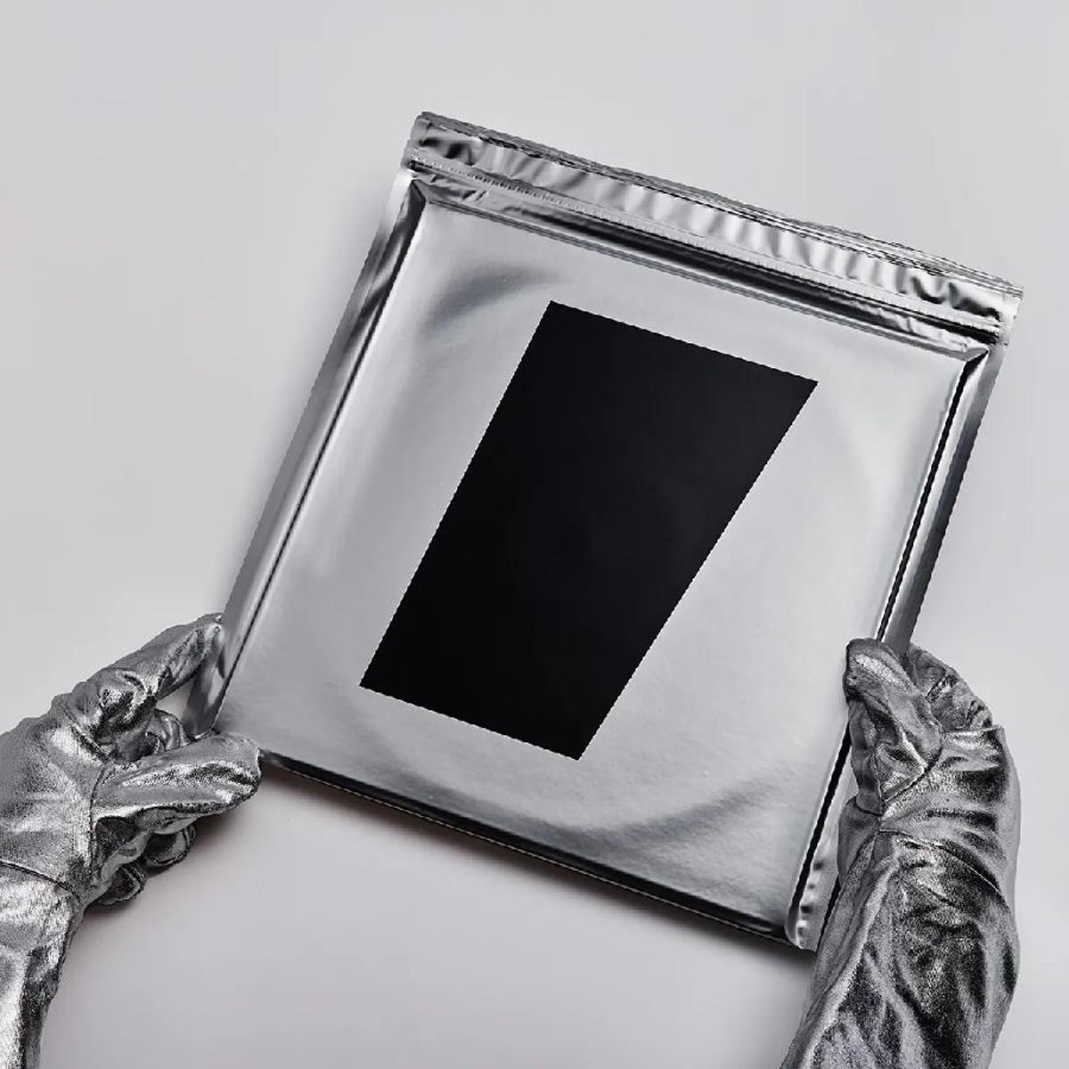 Big'n - End Comes Too Soon (Aluminium Packaging)