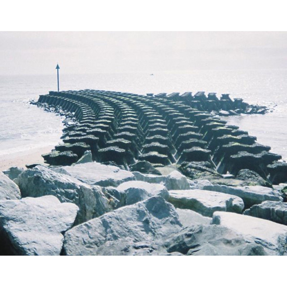 Mark Fisher & Justin Barton - On Vanishing Land