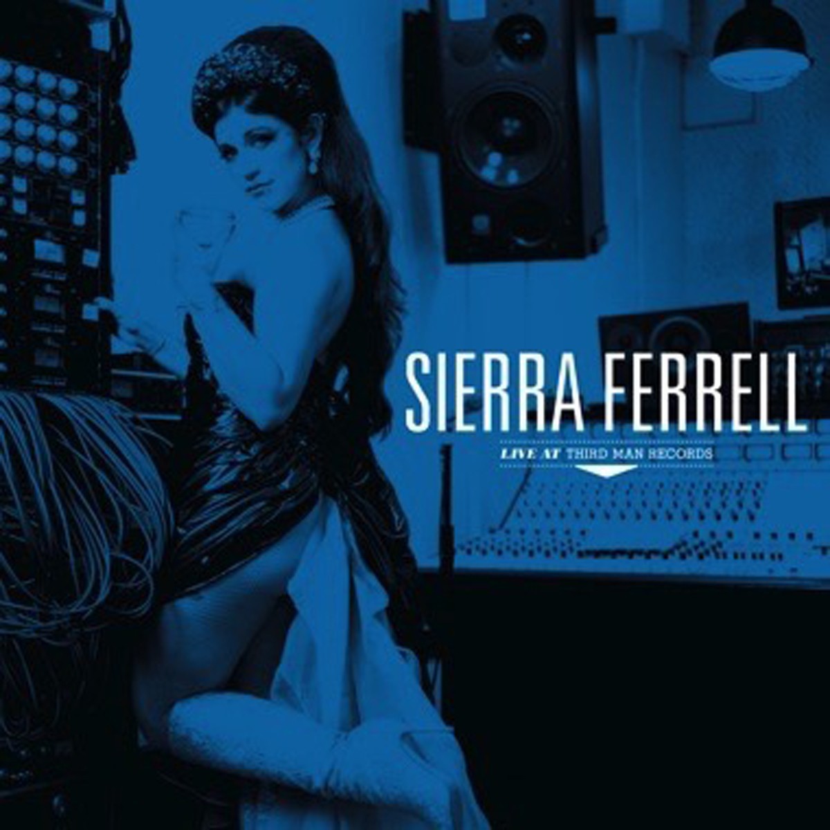 Sierra Ferrell - Sierra Ferrell Live At Third Man Records (Opaque Red Vinyl)