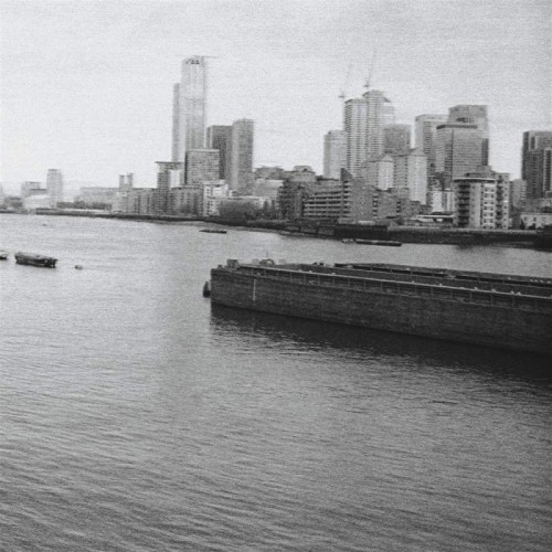 Girls In Synthesis - Now Here's An Echo From Your Future (Grey Vinyl)