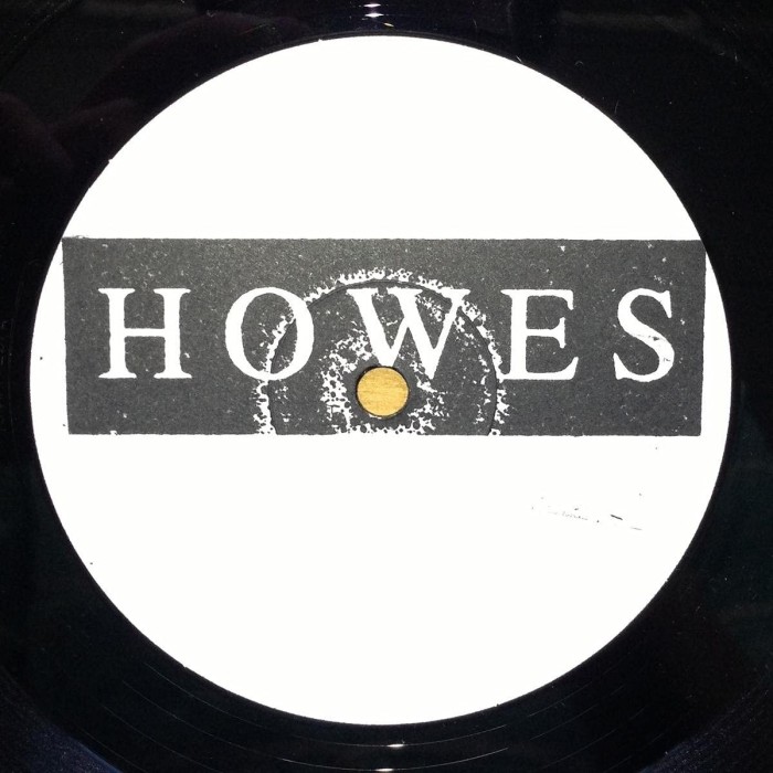 Howes - TD-W700