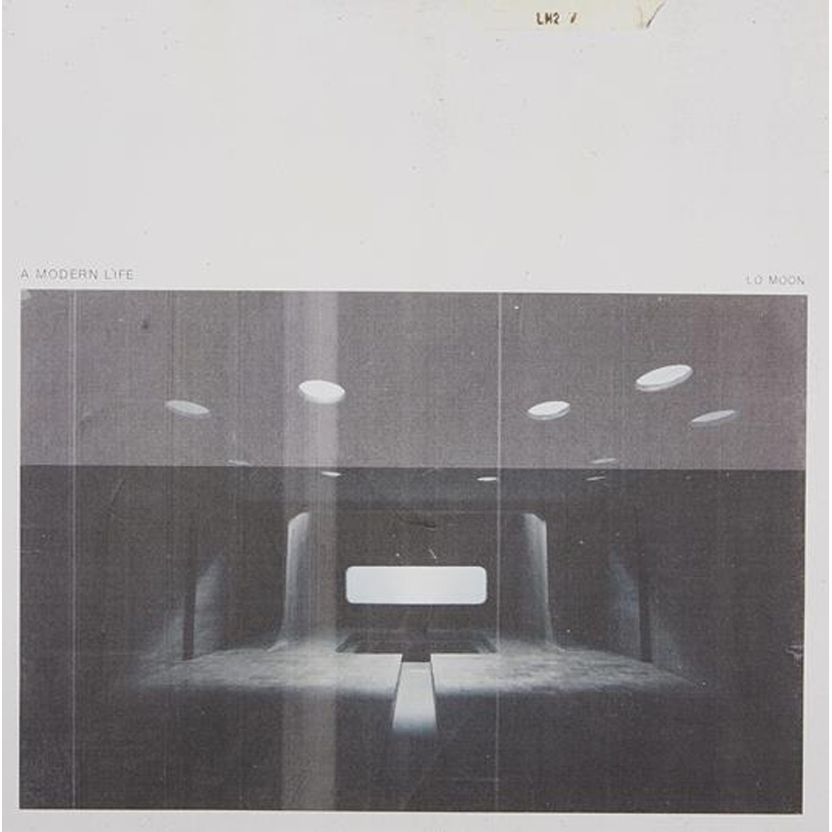 Lo Moon - A Modern Life (Clear/Smoky Vinyl)