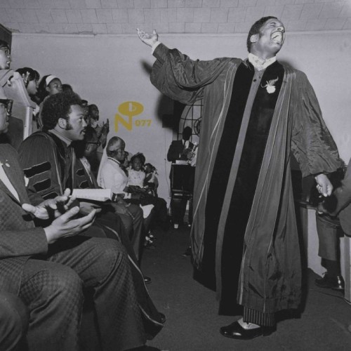Pastor T. L. Barrett & The Youth For Christ Choir - I Shall Wear A Crown