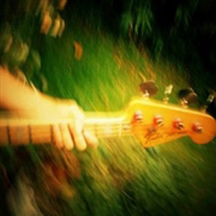 Malka Spigel - Gliding & Hiding